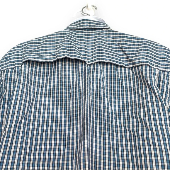 Eddie Bauer Men’s Large Plaid Button-Front Shirt - Blue/White  | Outdoor - Picture 5 of 9